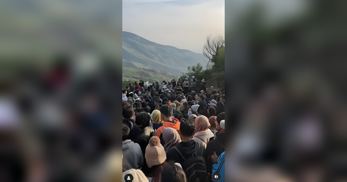 Momen Dataran Tinggi Dieng Penuh Pengunjung sampai Macet, Niat Lihat Lautan Awan Malah Lautan Manusia
