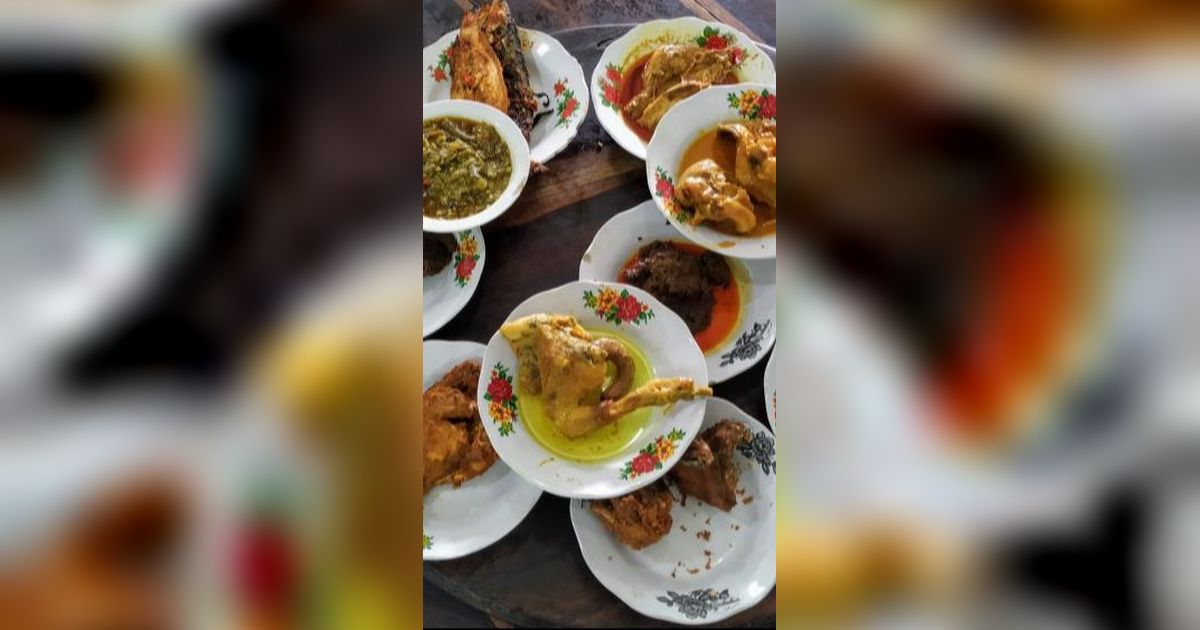 Pelanggan Kaget Disuruh Bayar Rp200 Ribu untuk Sepiring Nasi Padang