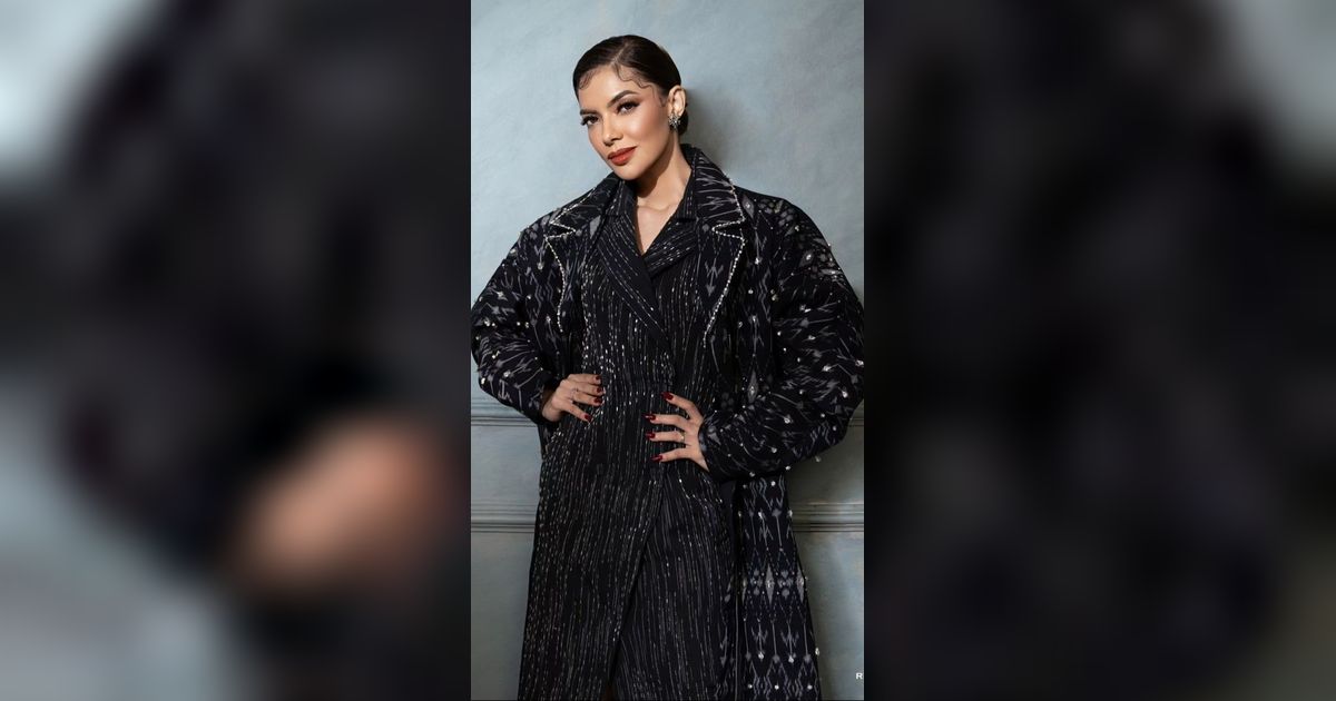 Potret Najwa Shihab Tampil Out of The Box dengan Makeup Ala Broadway