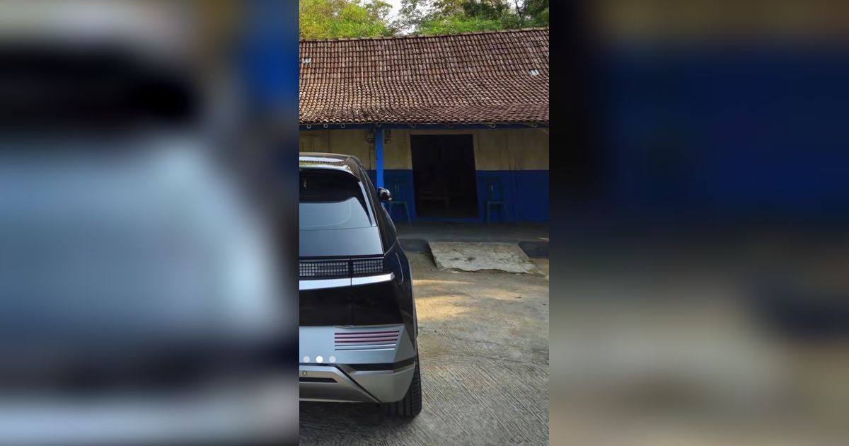 Viral Pria Bagikan Momen Pulang ke Kampung dengan Mobil Listrik, Bingung saat Isi Listrik