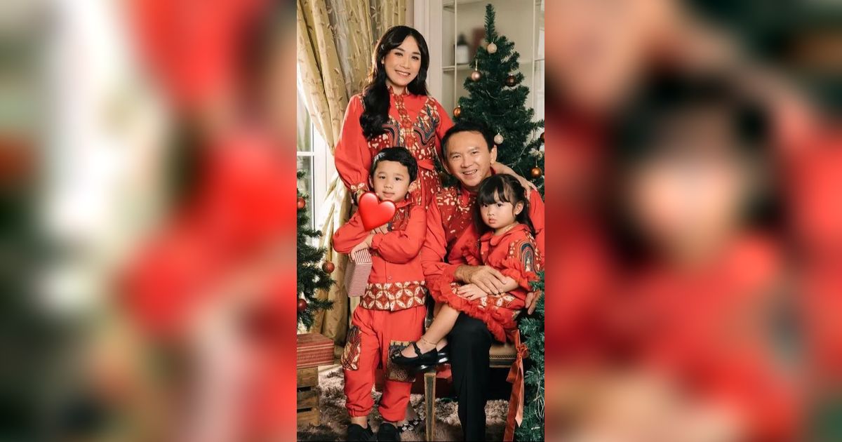 Potret Kompak Ahok dan Puput Nastiti Berbatik Nuansa Merah Rayakan Natal 2023