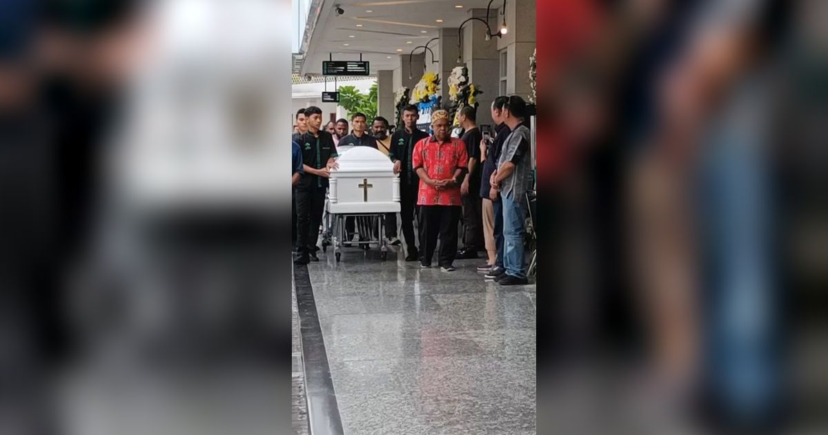 Jenazah Lukas Enembe Dimakamkan di Koya Tengah Jayapura