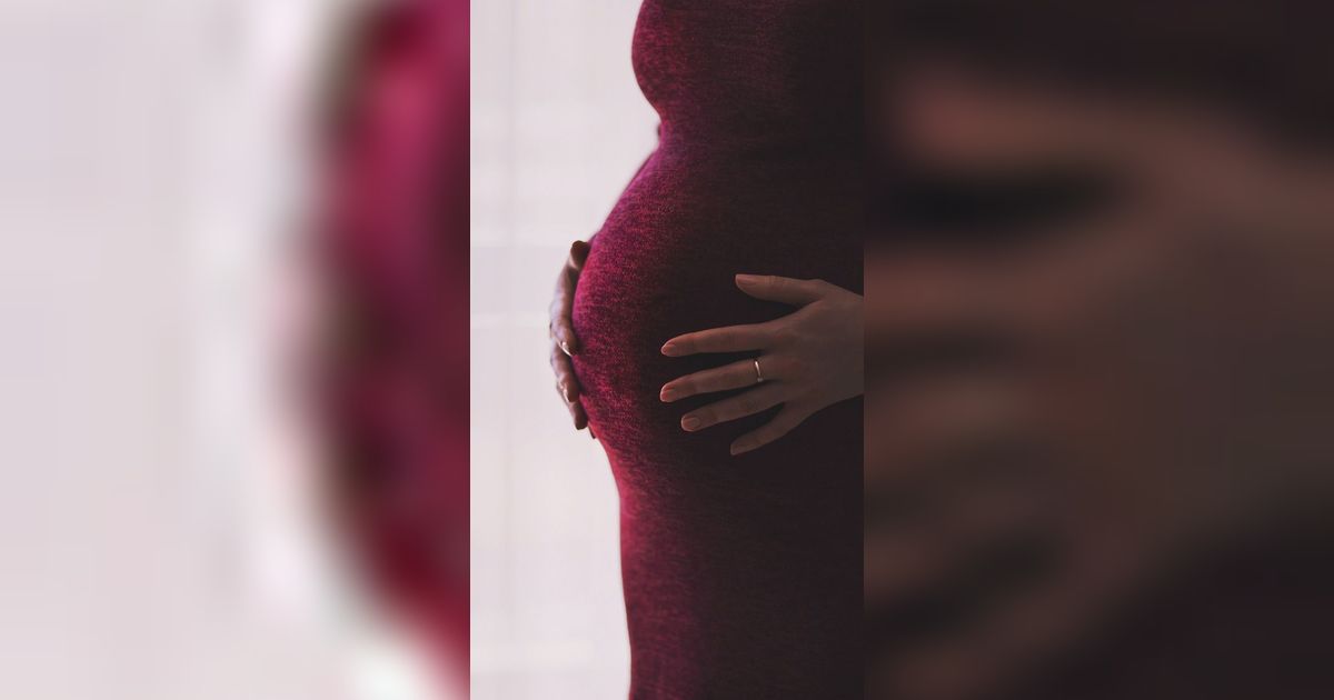 Wanita dengan 2 Rahim Lahirkan Bayi Kembar 2 Hari Berturut-Turut
