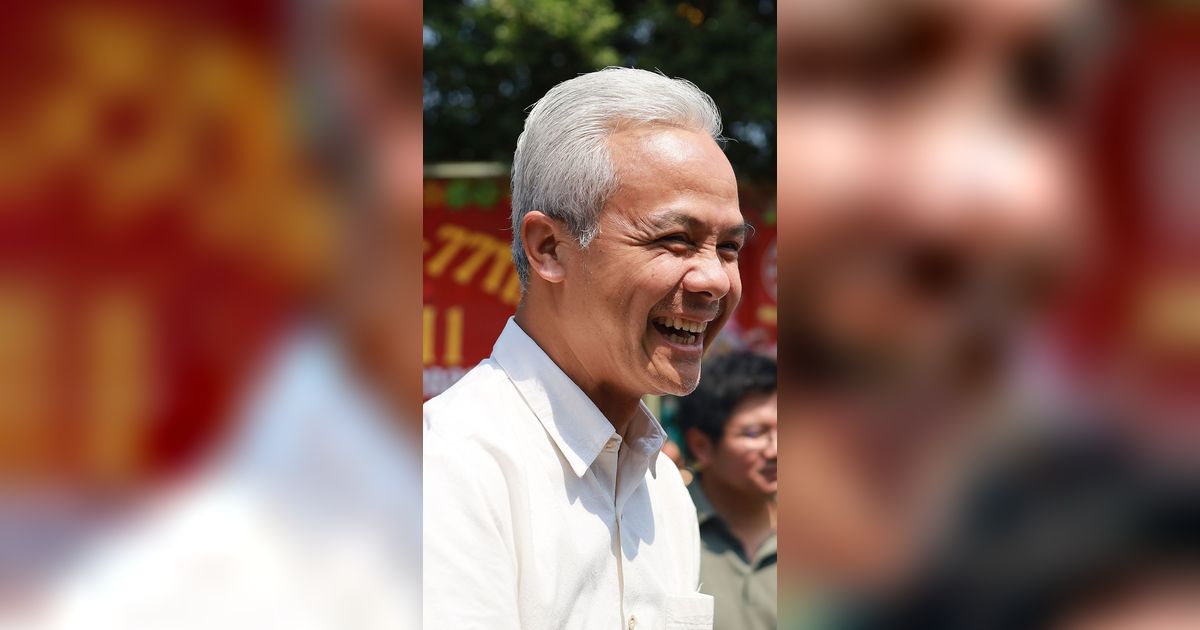 Ganjar Pranowo Ngakak Bareng Rakyat, Kisah dari Tidur di Rumah Warga