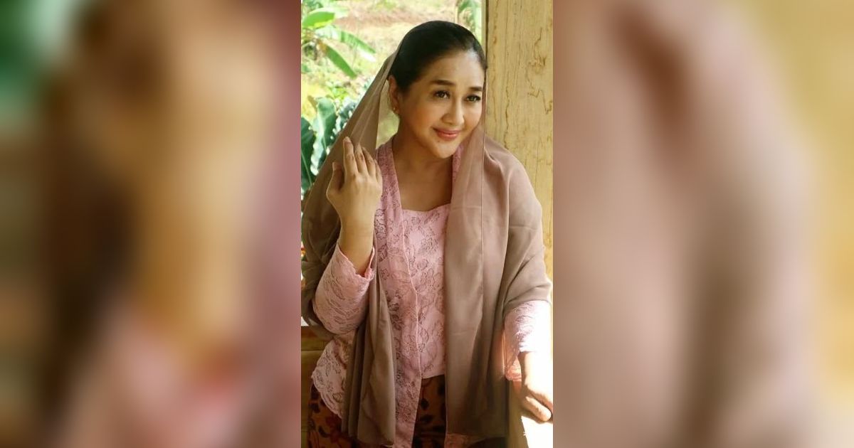 Cantik Awet Muda di Usia 57 Tahun, Begini Potret Terbaru Paramitha Rusady