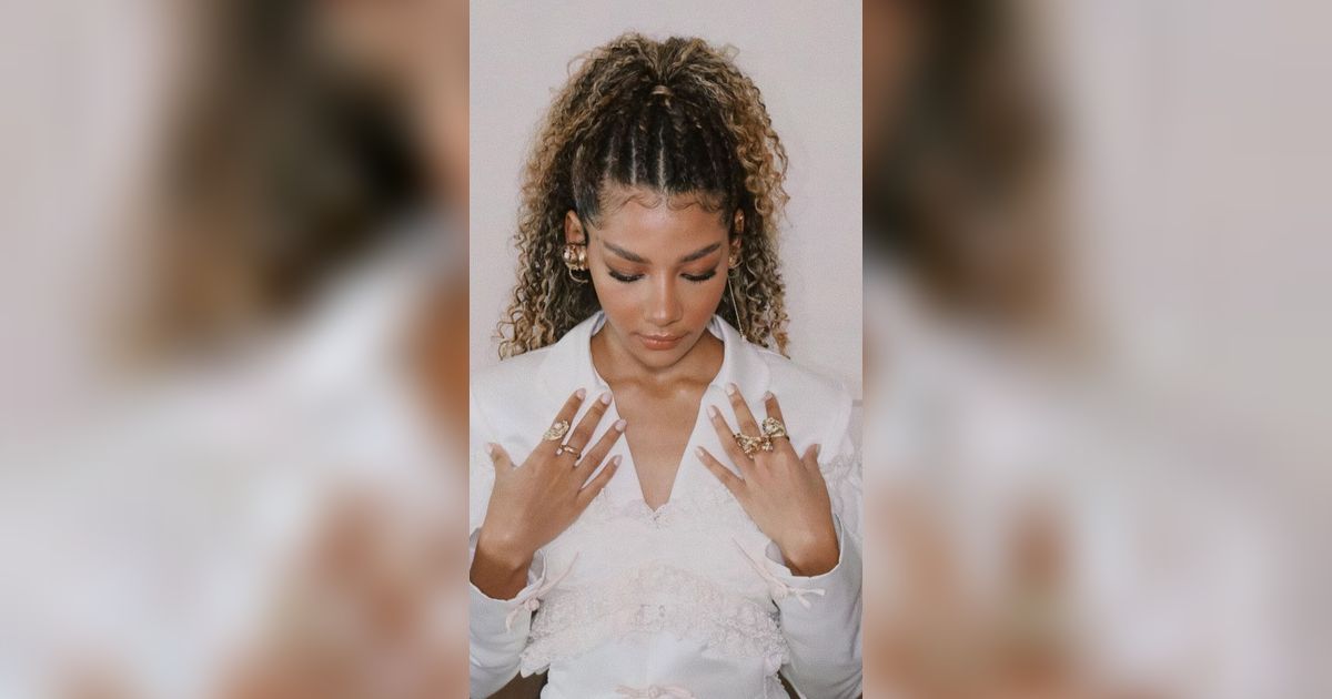 10 Potret Terbaru Zsa Zsa Utari Sukses Bikin Pangling, Disebut Hasil Oplas!