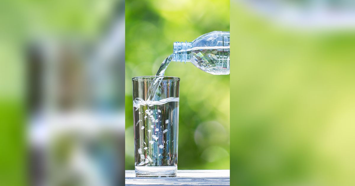 5 Merek Air Minum Kemasan Termahal Sejagat, Seliter Bayar Rp193 Juta