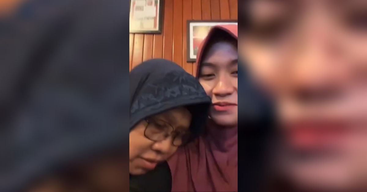 Niat Mengabdikan Momen saat Makan Bersama, Perempuan Ini Kehilangan Ibunya untuk Selamanya