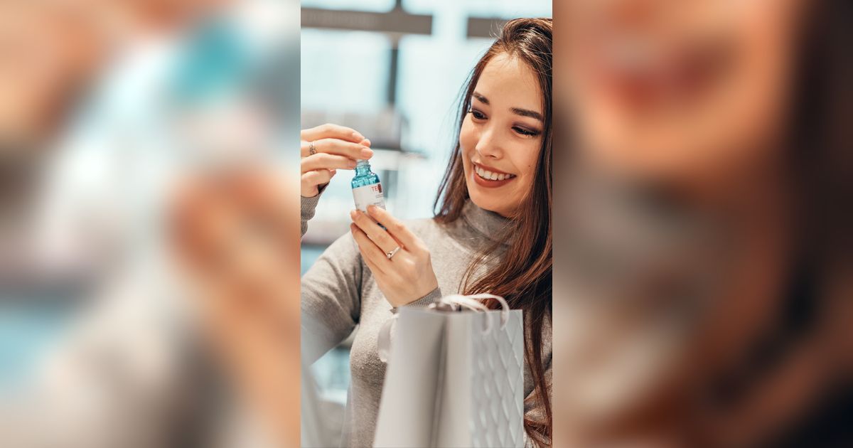 Formula Berbahaya yang Wajib Dihindari Saat Beli Kosmetik