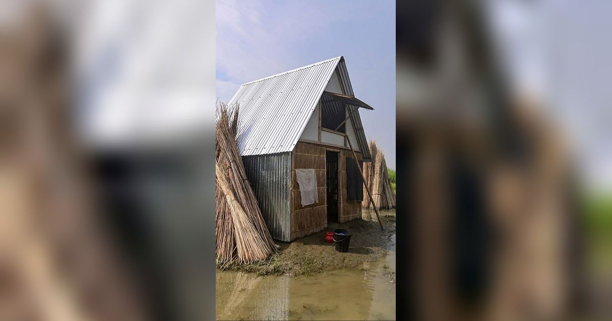 FOTO: Uniknya Khudi Bari, Rumah Mungil yang Dirancang Tahan Banjir di Bangladesh