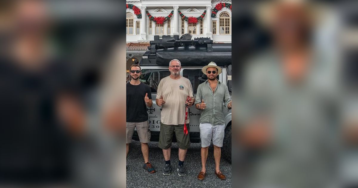Sekelompok Pria Ini Rela Pergi dari London ke Singapura Naik Mobil Demi Galang Donasi, Kumpulkan Rp3,8 Miliar
