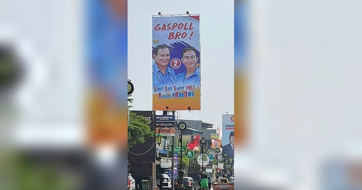 Baliho Prabowo-Gibran ‘Gaspoll Bro’ Bertebaran di Kota Depok