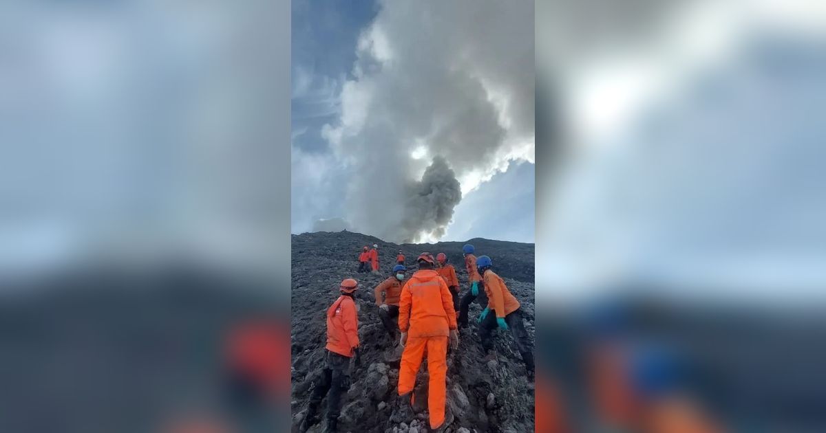 8 Jenazah Dievakuasi, Total Pendaki Meninggal Saat Erupsi Gunung Marapi 13 Orang