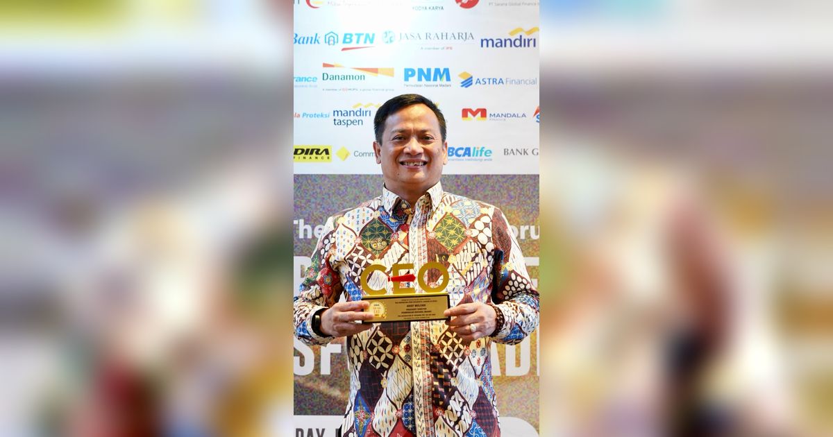 Direktur Utama PNM Arief Mulyadi Masuk Jajaran Top 100 CEO 2023