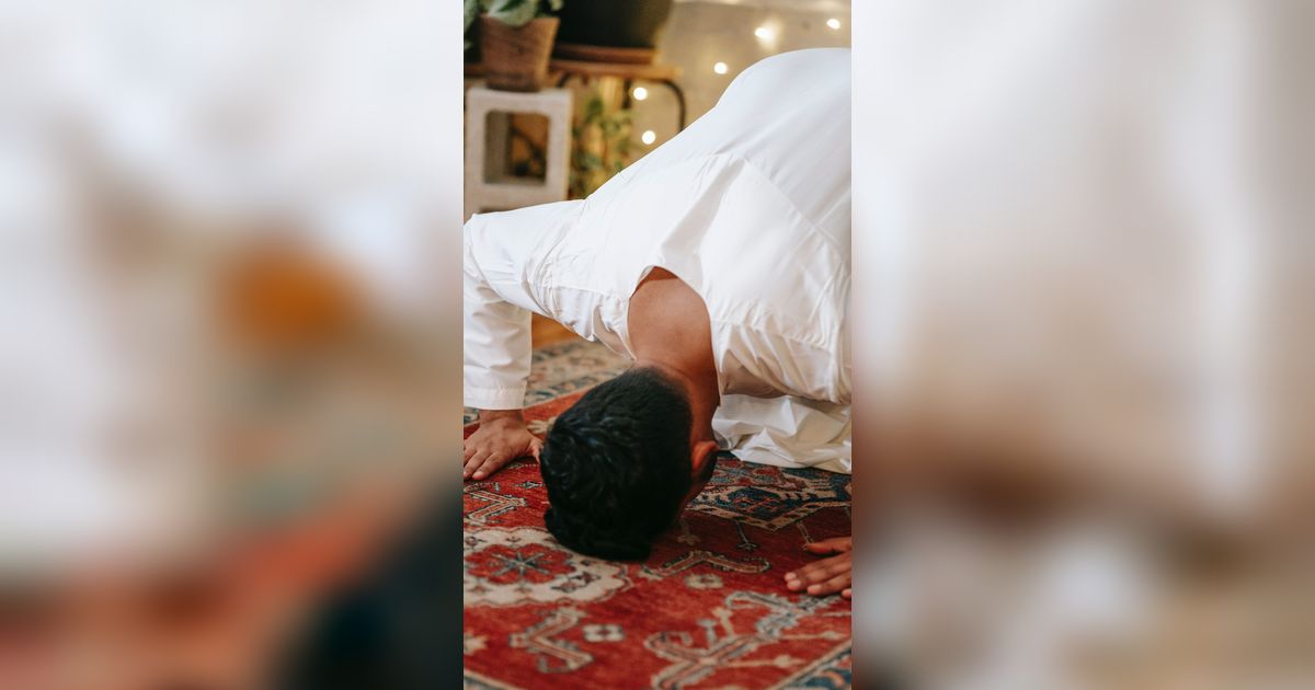 Selain Dosa, Inilah Akibat jika Meninggalkan Sholat, Salah Satunya Dapat Laknat dari Makanan