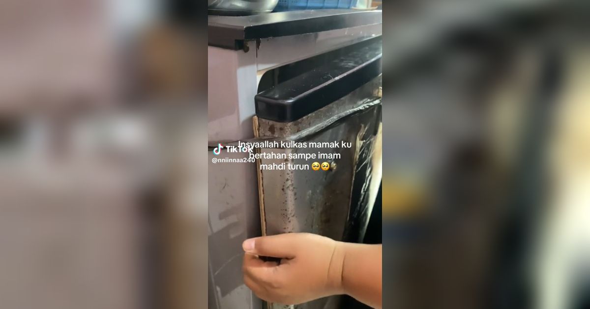 Wanita Bagikan Penampakan Kulkas Punya Orangtua, Bentuknya Miris Berharap Bertahan Hingga Akhir Zaman
