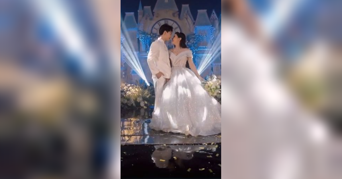 Kebun di Kampung Disulap Jadi Venue Pernikahan Mewah, Berasa Kondangan ke Disneyland!
