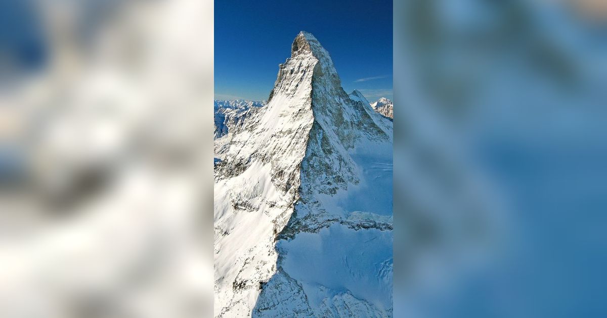 Gunung Es Berukuran 4.000 Km Tercabut dari Akarnya, Begini Penampakannya