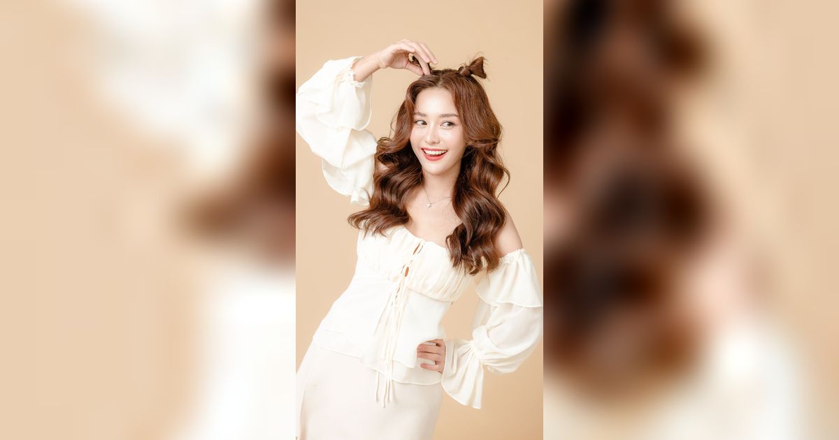 Cara Bikin Rambut Bervolume bak Model Cuma dengan Bobby Pin