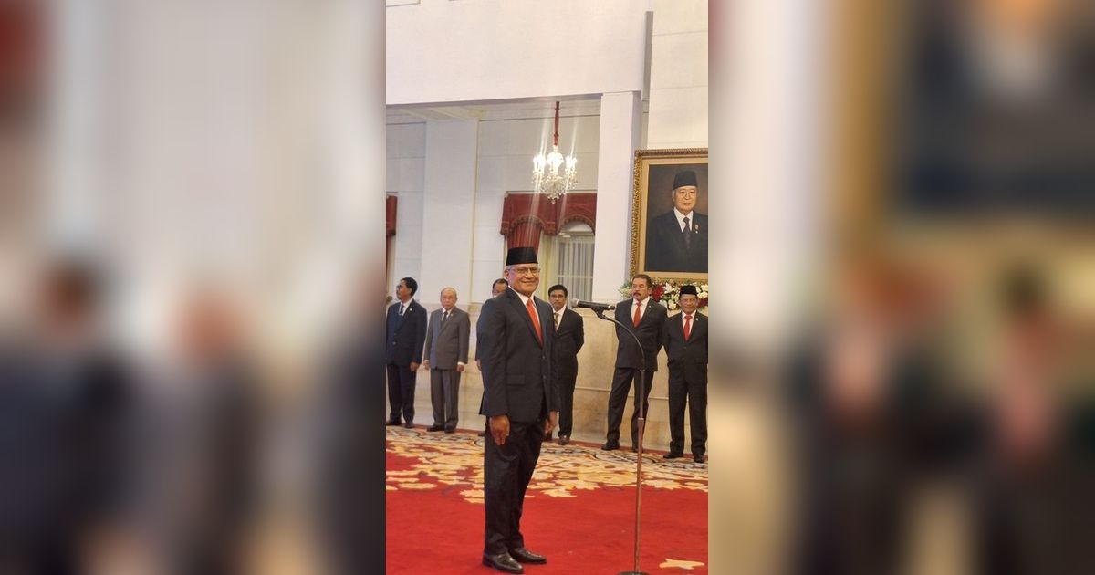 Dilantik Jokowi, Marthinus Hukom Resmi Jabat Kepala BNN