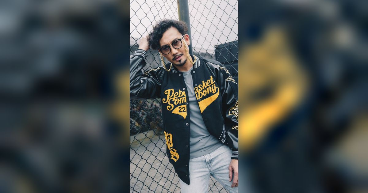 Minta Saran Nama Saat Rangkul Cewek Cantik, Denny Sumargo Malah Diadukan ke Cici Oliv