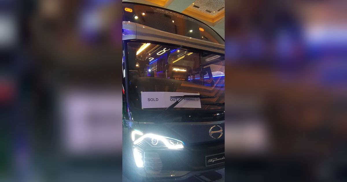 Lebih Murah Mana Liburan ke Yogyakarta Naik Sleeper Bus atau Kereta Api?