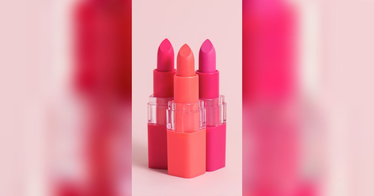 Cerita Menarik di Balik Warna-Warni Lipstik