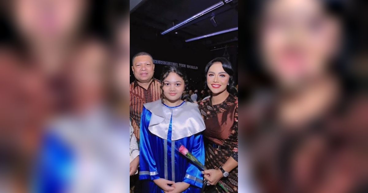 Potret Cantik Amora Anak Krisdayanti & Raul Lemos di Acara Wisuda Curi Perhatian