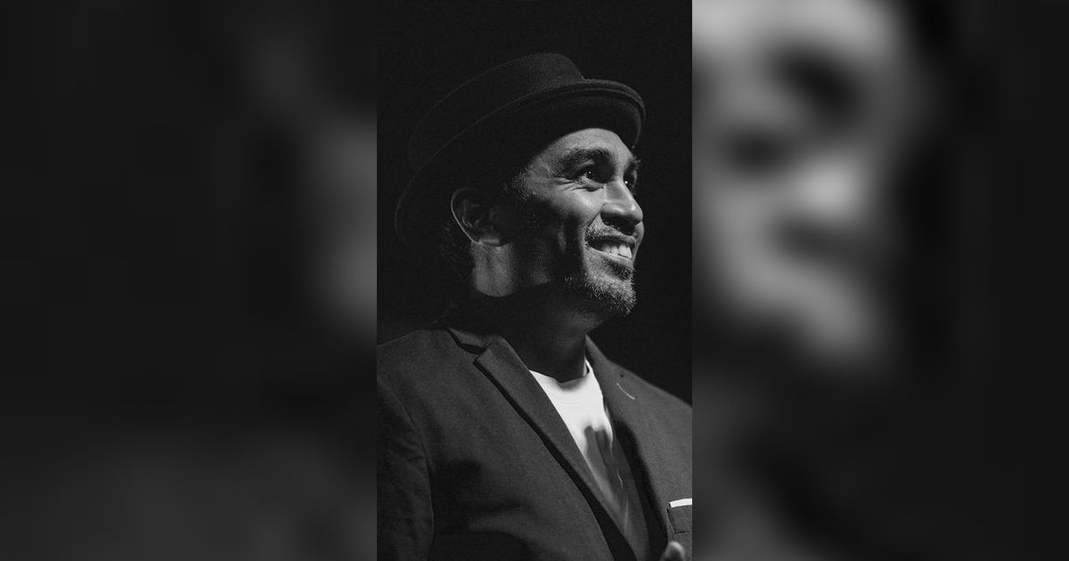 Deretan Lagu Glenn Fredly yang Bisa Jadi Soundtrack Kisah Percintaan