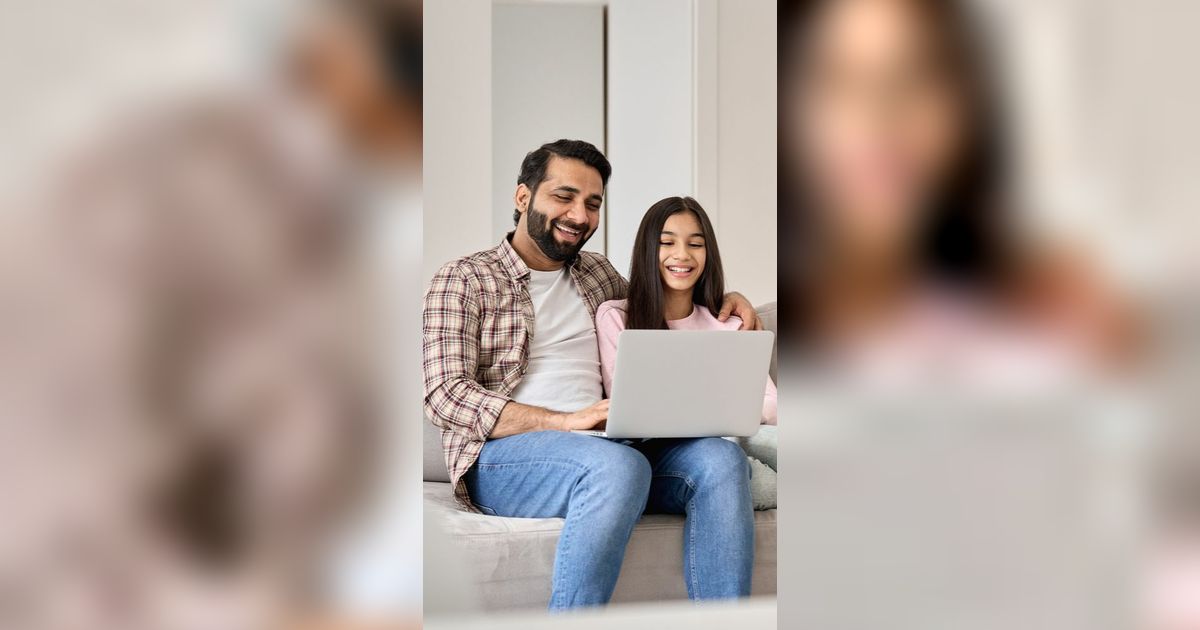 4 Cara Biar Ayah Tak Kesulitan Komunikasi dengan Putri Remaja