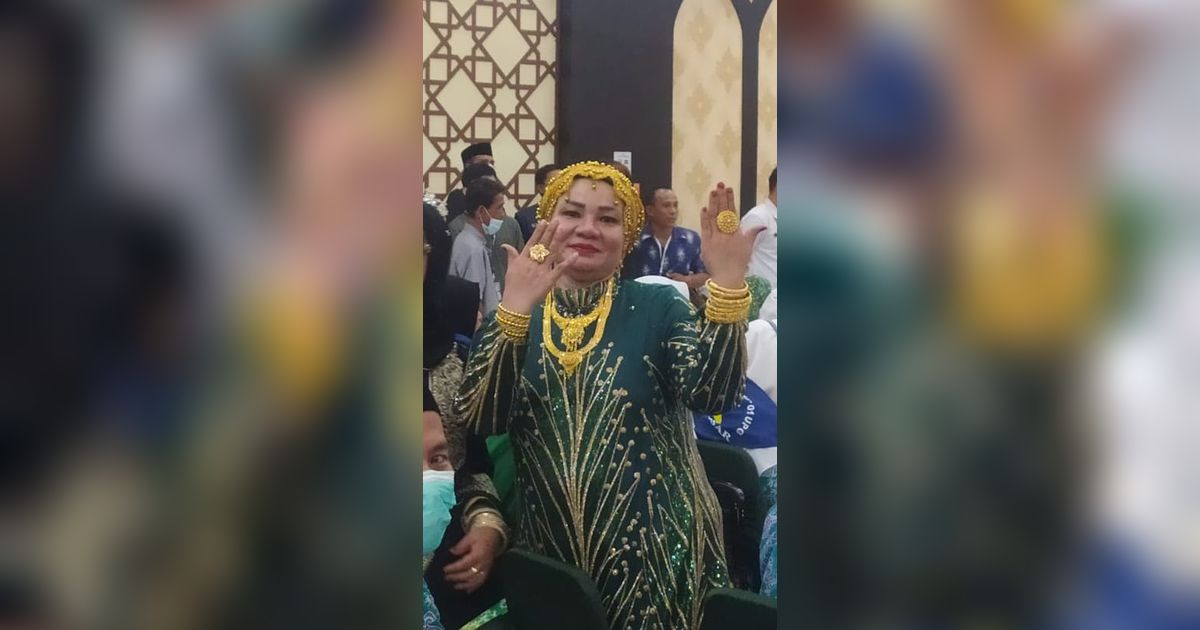 Emas 100 Gram yang Dipamerkan Jemaah Haji Glamor di Makassar Ternyata Imitasi