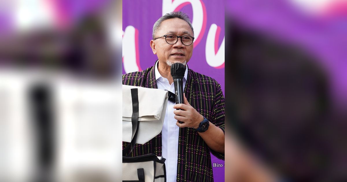 Pasarkan Produk & Merek Lokal, Mendag Zulhas Live Shopping di Festival Indonesia