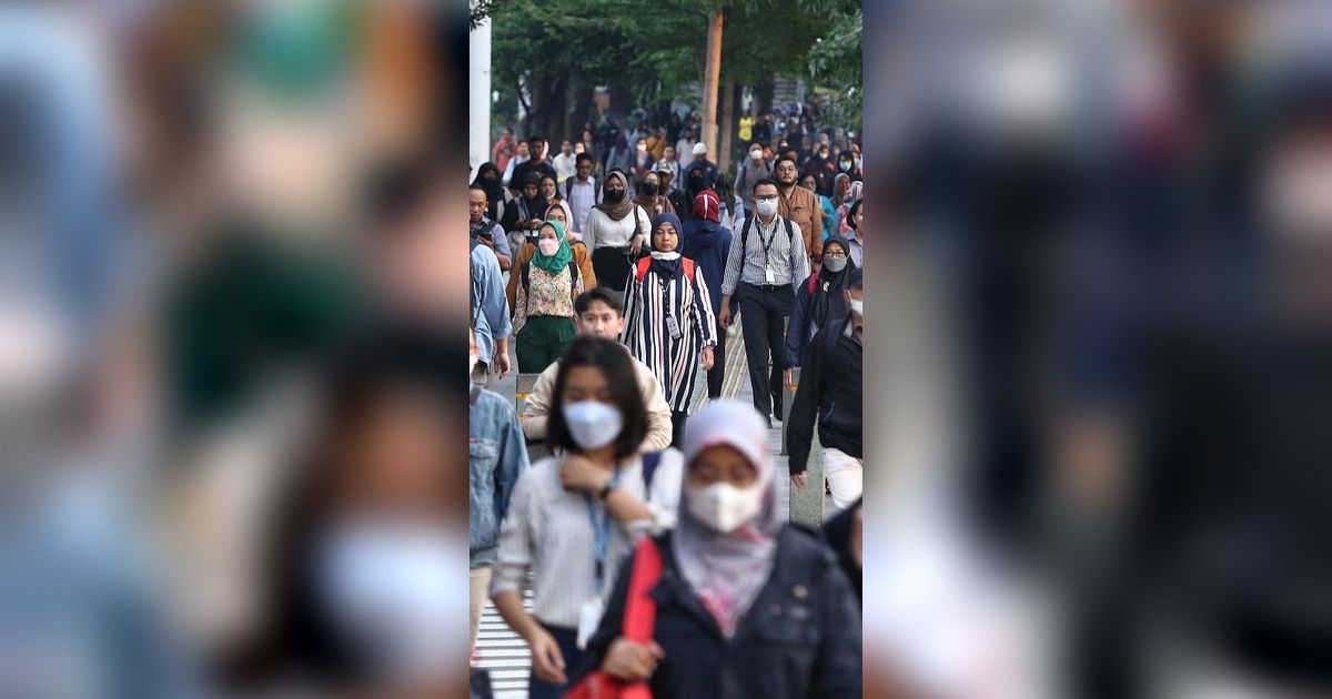 FOTO: Pemprov DKI Akan Uji Coba Aturan Pembagian Jam Kerja untuk Tekan Kemacetan