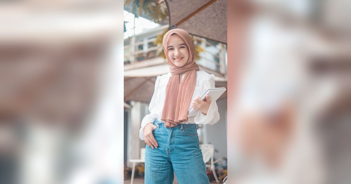 Mau Punya Kulit Glowing Alami? Ini Dia 4 Makanan Sehat yang Wajib Kamu Konsumsi