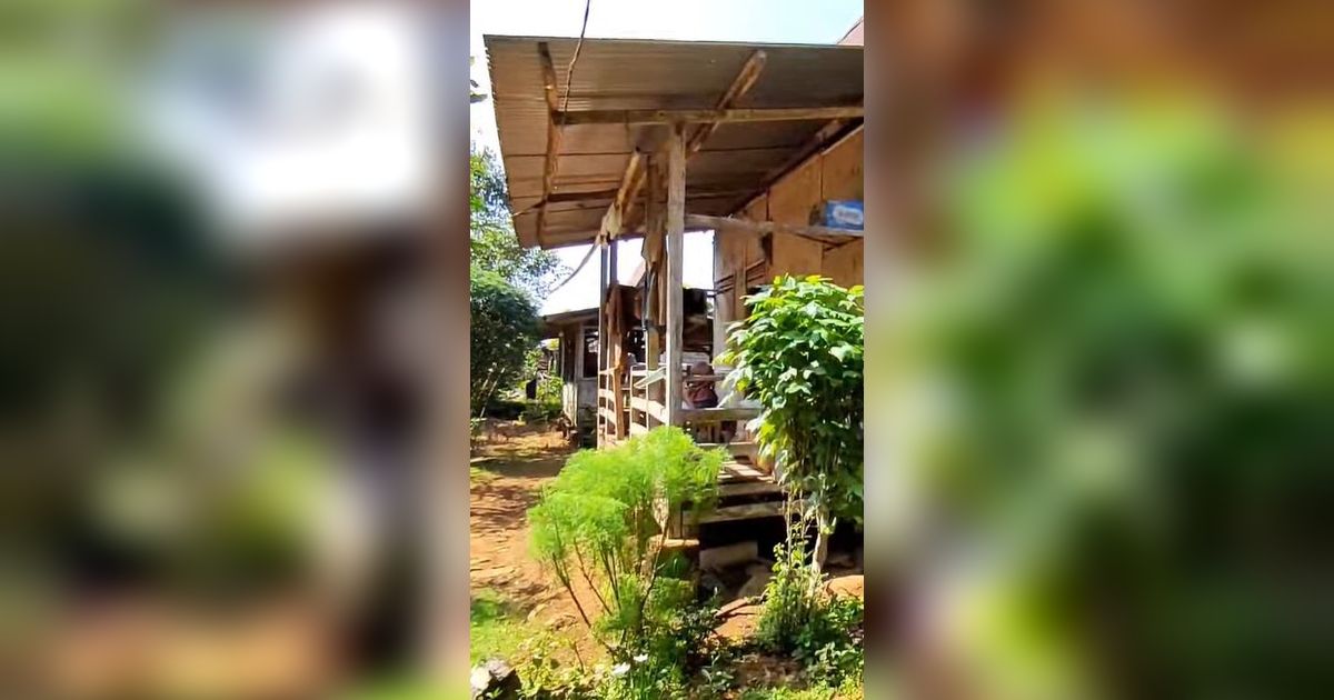 Uniknya Kampung Sempurmayung di Sumedang, Warga Masih Gunakan Rumah Adat Sunda