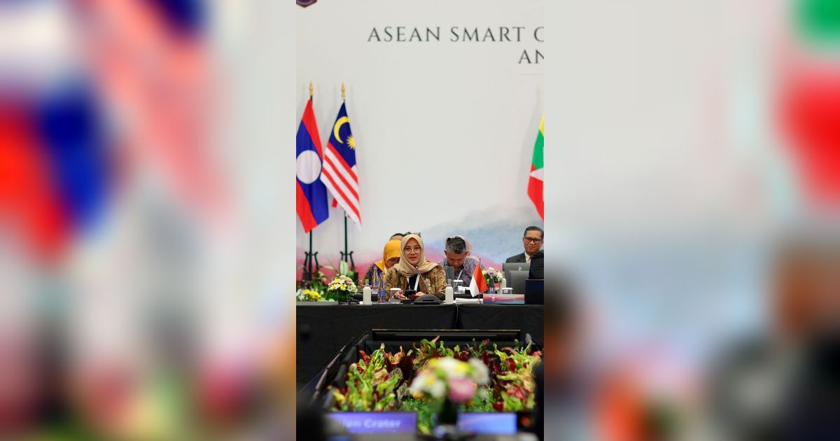 Diundang ASEAN Smart City Network, Bupati Ipuk Beberkan Program Smart Kampung