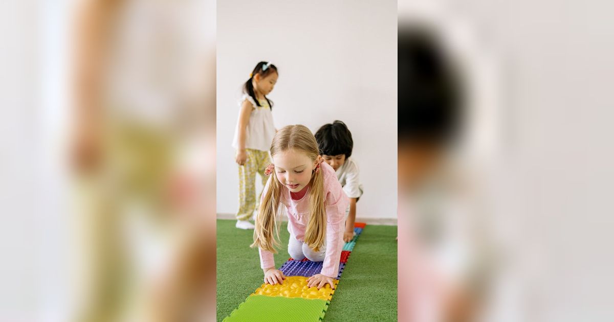 6 Ide Sensory Play Dengan Bahan yang Simpel, Aman dan Bisa Dimakan