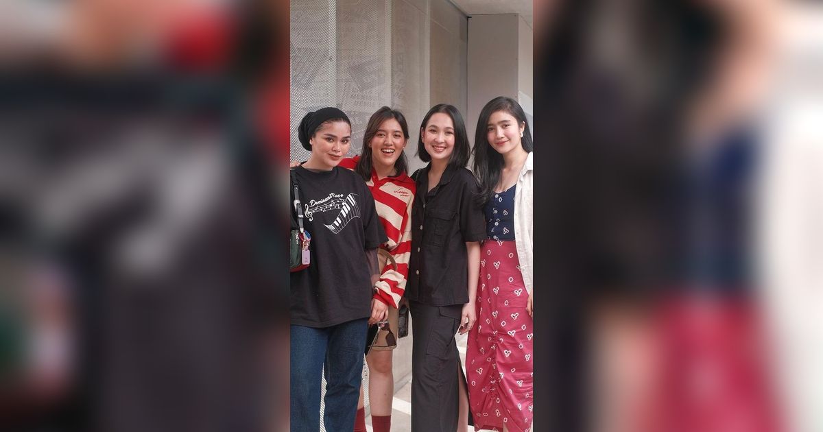 Tetap Rukun Meski Sudah Bubar, Intip Reuni Girlband Blink