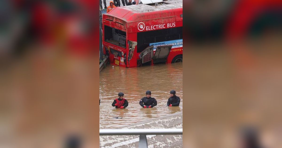 Banjir Parah di Korsel, 13 Orang Tewas karena Bus Tenggelam di Terowongan Underpass