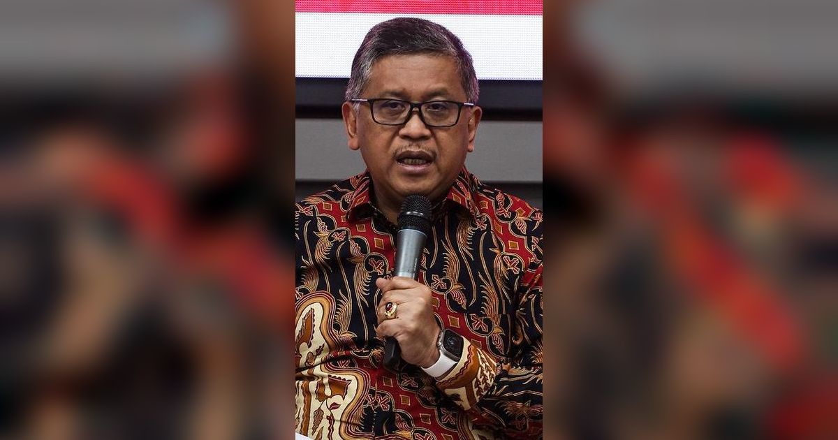 Sekjen PDIP Sindir NasDem Mobilisasi Massa ke GBK