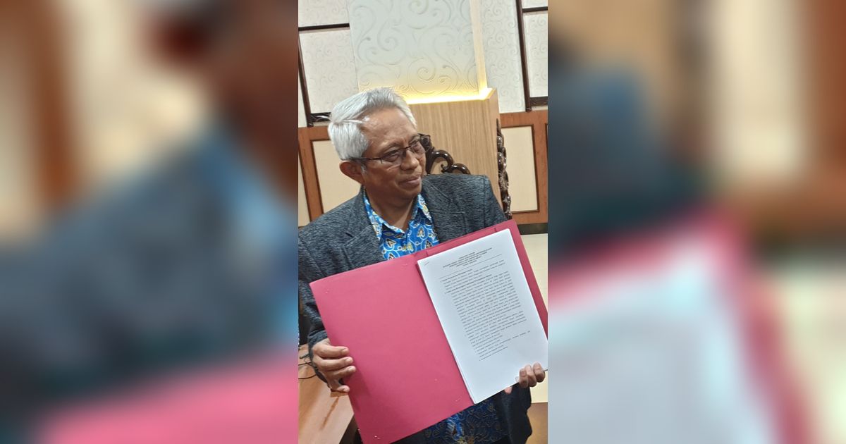 Usai Gelar Guru Besar Dicopot Mendikbud, 2 Profesor UNS Laporkan Dugaan Korupsi Rp57 Miliar ke Gibran