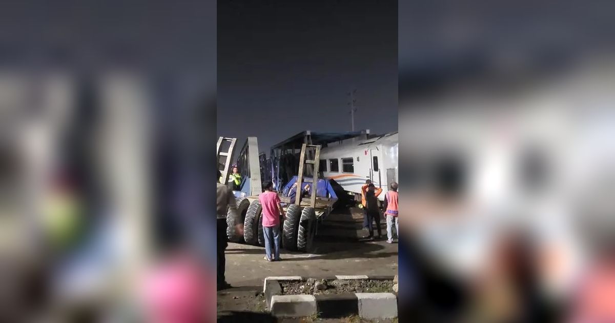 Alami Kerugian Usai Kecelakaan Kereta di Semarang, KAI Bakal Tuntut Pengguna Jasa Truk?