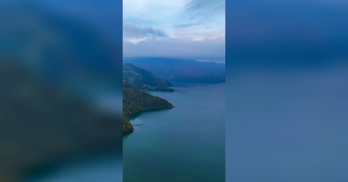 Air Tak Menyatu, Begini Penampakan Unik Perbatasan Sungai dan Danau Toba