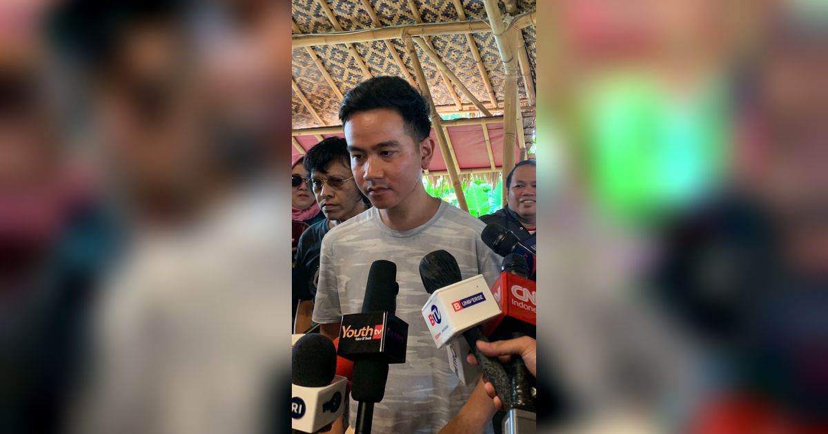 Gibran Mengaku Akrab dengan Semua Capres: Paling Dekat Sama Pak Ganjar