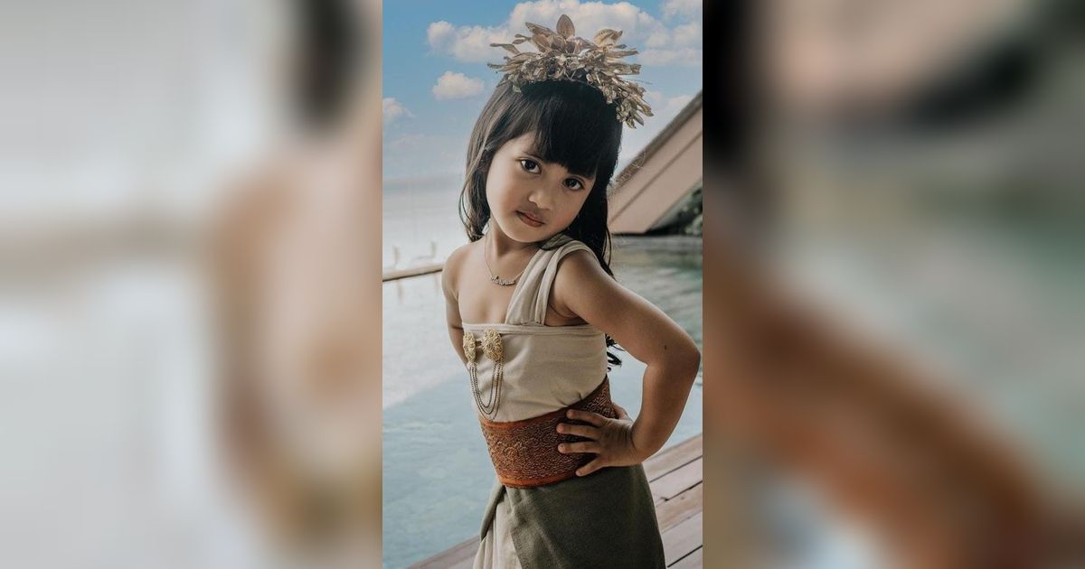 Disebut Rachel Vennya Mini, Ini Potret Terbaru Chava yang Dipuji Makin Gede Makin Cantik