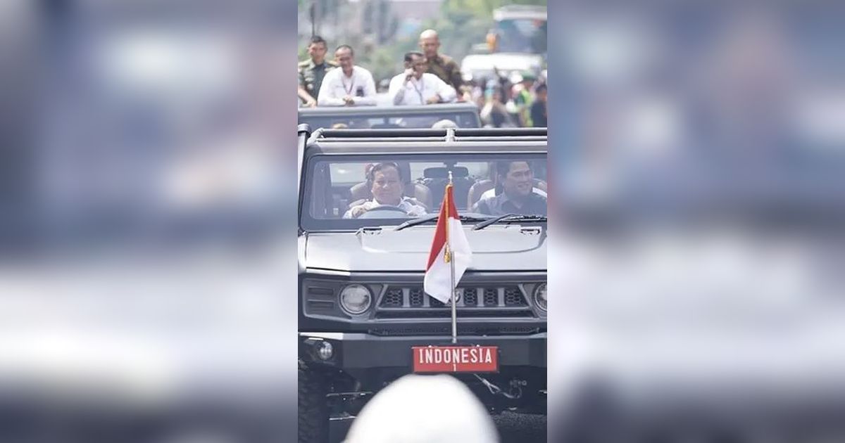 Mengintip Kehebatan Mobil Tempur Maung 4x4 yang Dipakai Prabowo Sopiri Jokowi