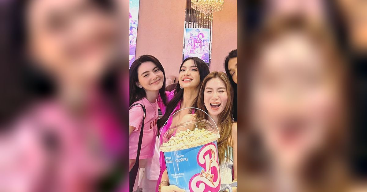 10 Potret Terbaru Raline Shah Bareng Davika Hoorne di Thailand, Netizen 'Cantik Mirip Barbie'