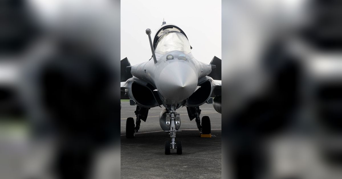 FOTO: Momen Pilot TNI AU Terpukau Kehebatan Jet Tempur Rafale, Mampu Kunci 3 Pesawat F-16 Sekaligus