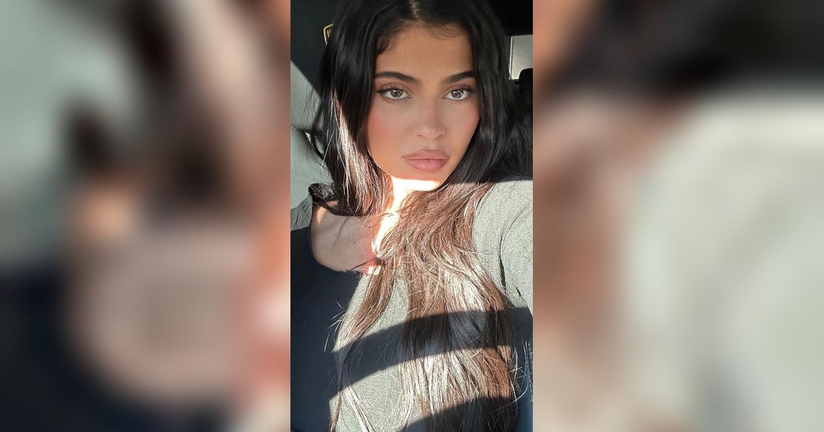 Kylie Jenner Admits To Getting Cosmetic Surgery After Years Of Denying It Trstdly Trusted 