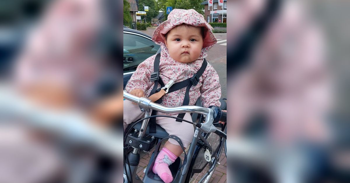 10 Foto Terbaru Baby Nova Anak Gracia Indri Punya Pipi Chubby, Imut dan Bikin Gemas!